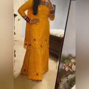 Yellow wide leg palazzo pant suit